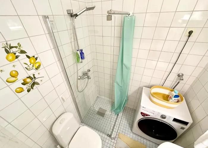 Penthouse Toeoeloe - High Ceilings, Wi-fi, 24h Shop, Olympic Stadium Διαμέρισμα