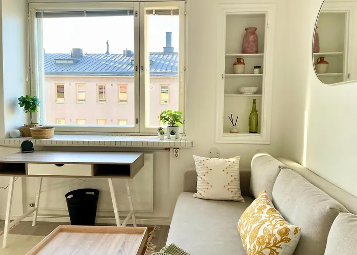 Διαμέρισμα Penthouse Toeoeloe - High Ceilings, Wi-fi, 24h Shop, Olympic Stadium *