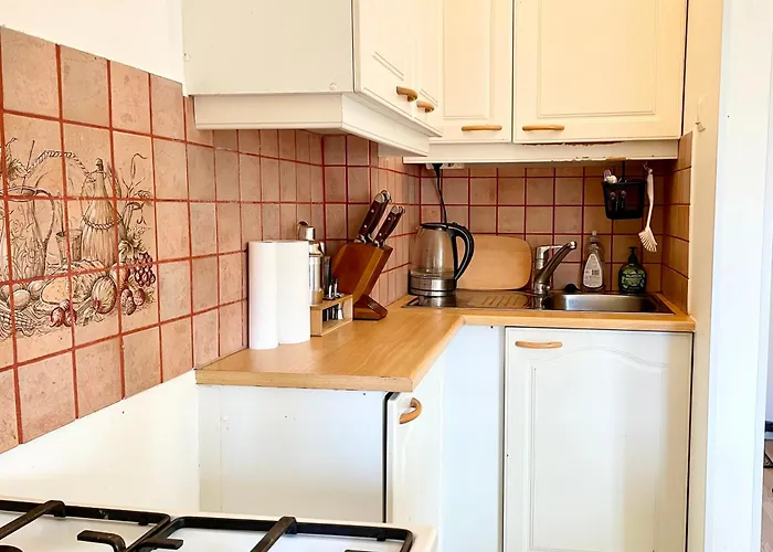 Διαμέρισμα Penthouse Toeoeloe - High Ceilings, Wi-fi, 24h Shop, Olympic Stadium Ελσίνκι